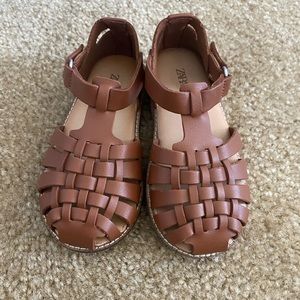 Zara sandals size 8 toddler